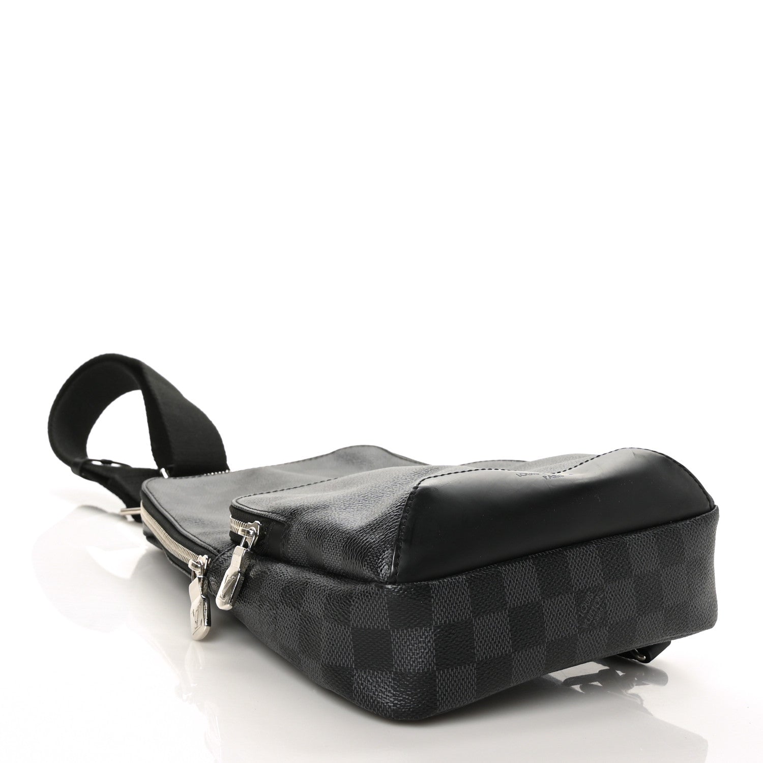 Louis Vuitton Damier Graphite Avenue Sling Backpack 4 of 7