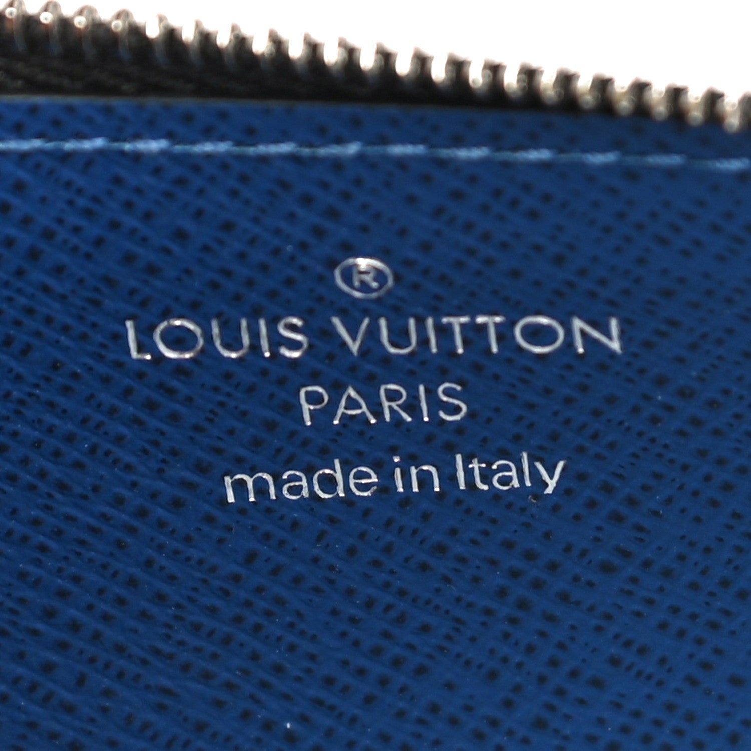 Louis Vuitton Monogram Taiga Coin Card Holder Cobalt 6 of 9