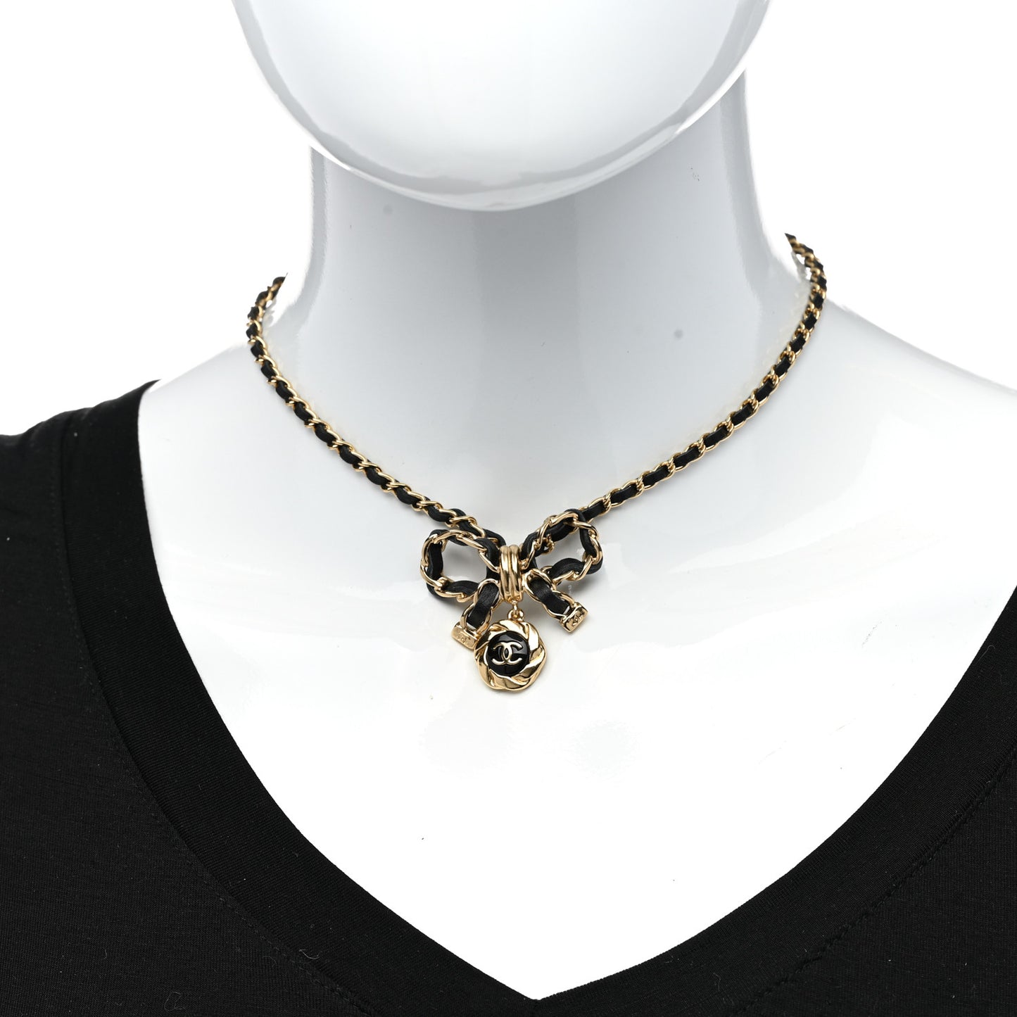 Metal Lambskin Chain CC Bow Necklace Black Gold