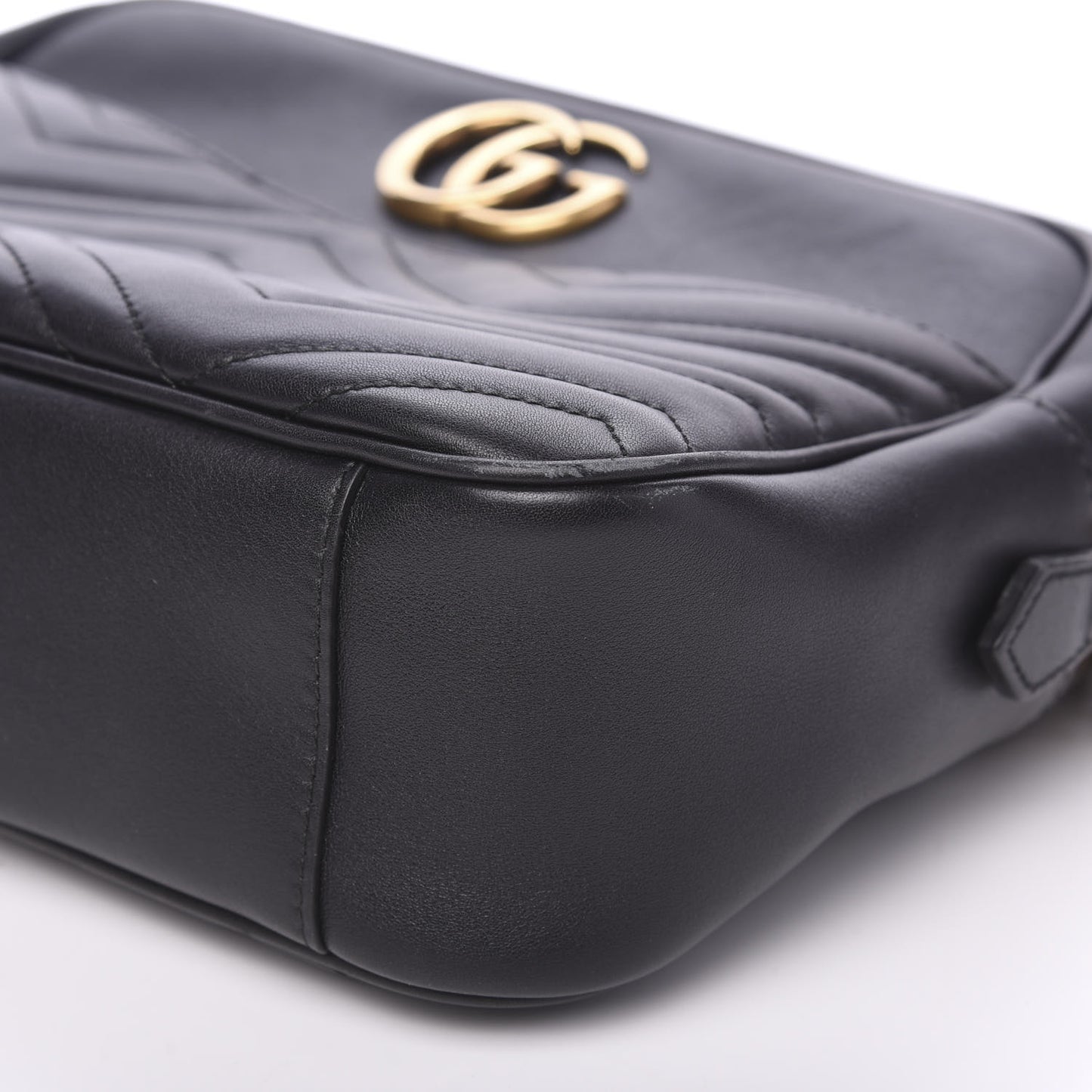 Calfskin Matelasse Medium GG Marmont Chain Shoulder Bag Black