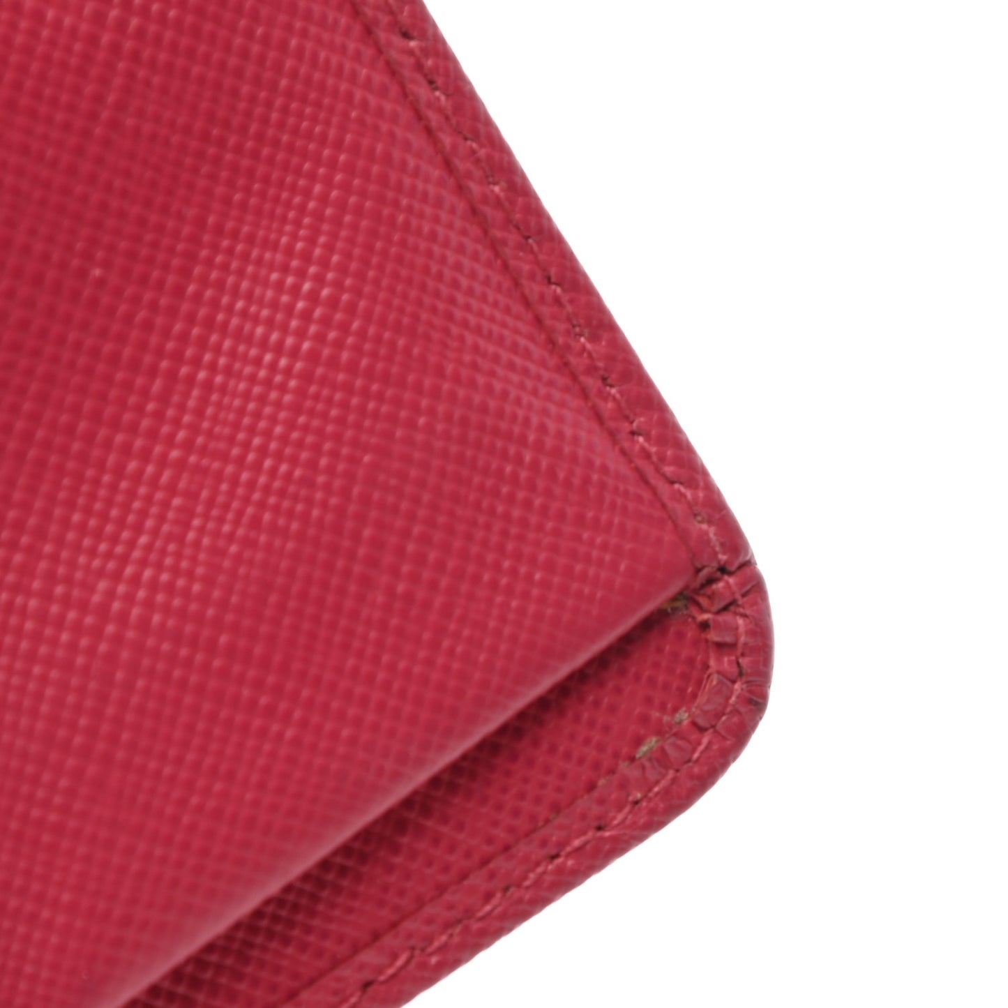 Saffiano Metal Tri-Fold Wallet Peonia