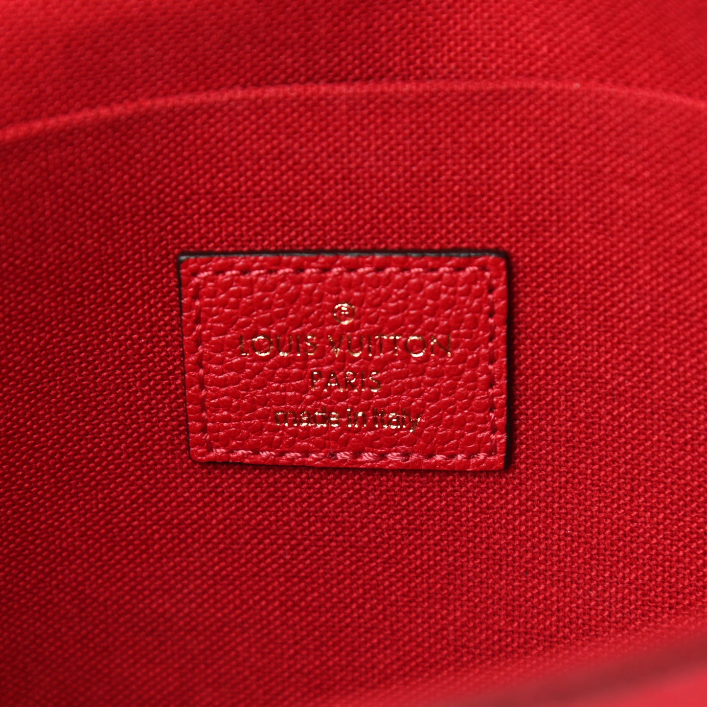 Empreinte Pochette Felicie Chain Wallet Scarlet