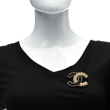 Chanel Pearl CC Brooch Gold Black 2 of 8