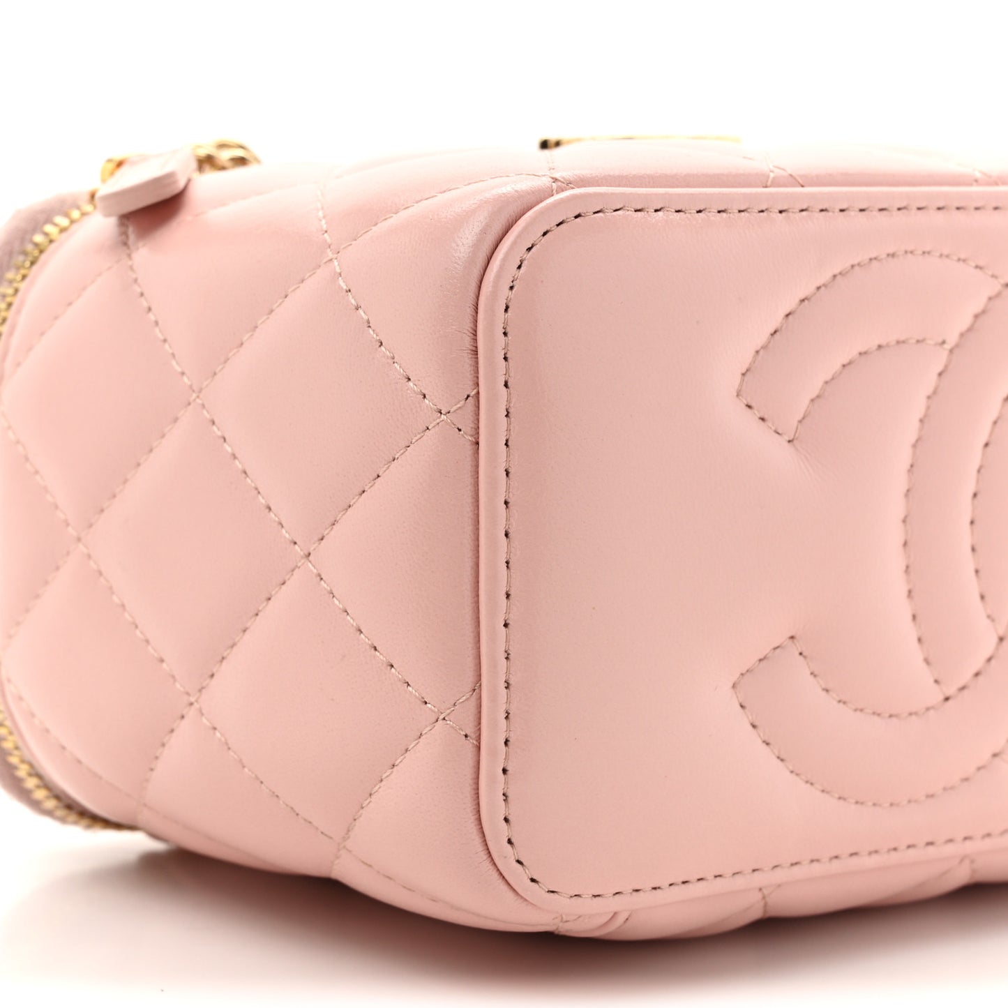 Lambskin Quilted Golden Links Top Handle Vanity Case With Chain Light Pink
