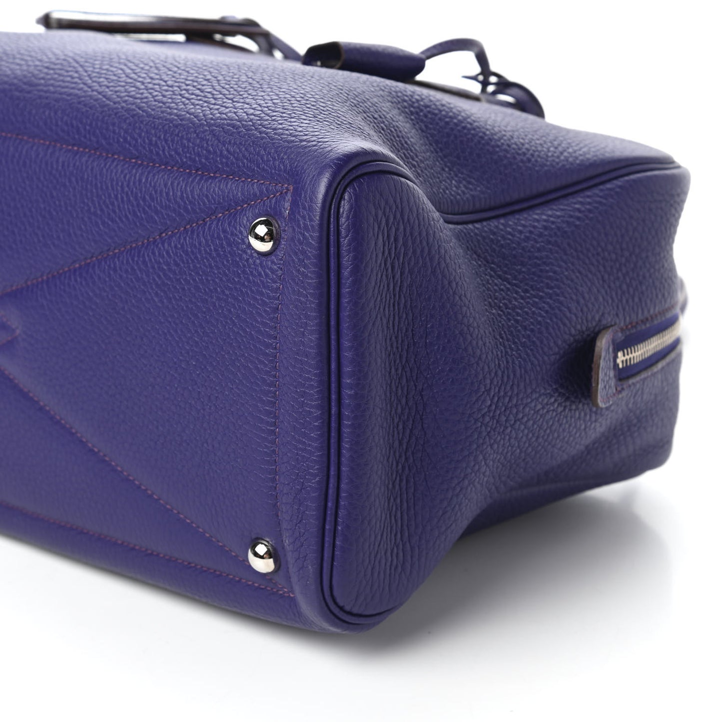 Taurillon Clemence Victoria II 35 Iris