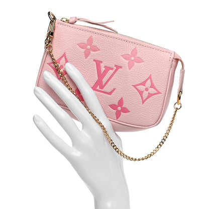 Louis Vuitton Empreinte Monogram Giant By The Pool Mini Pochette Accessories Bouton De Rose 2 of 7