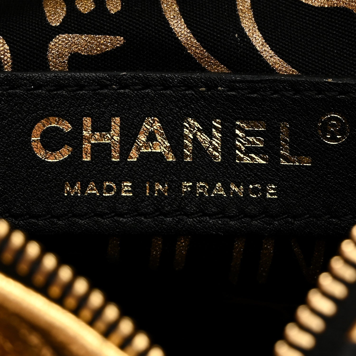Chanel Metallic Lambskin CC Kheops Pyramid Bag Gold Black 6 of 8