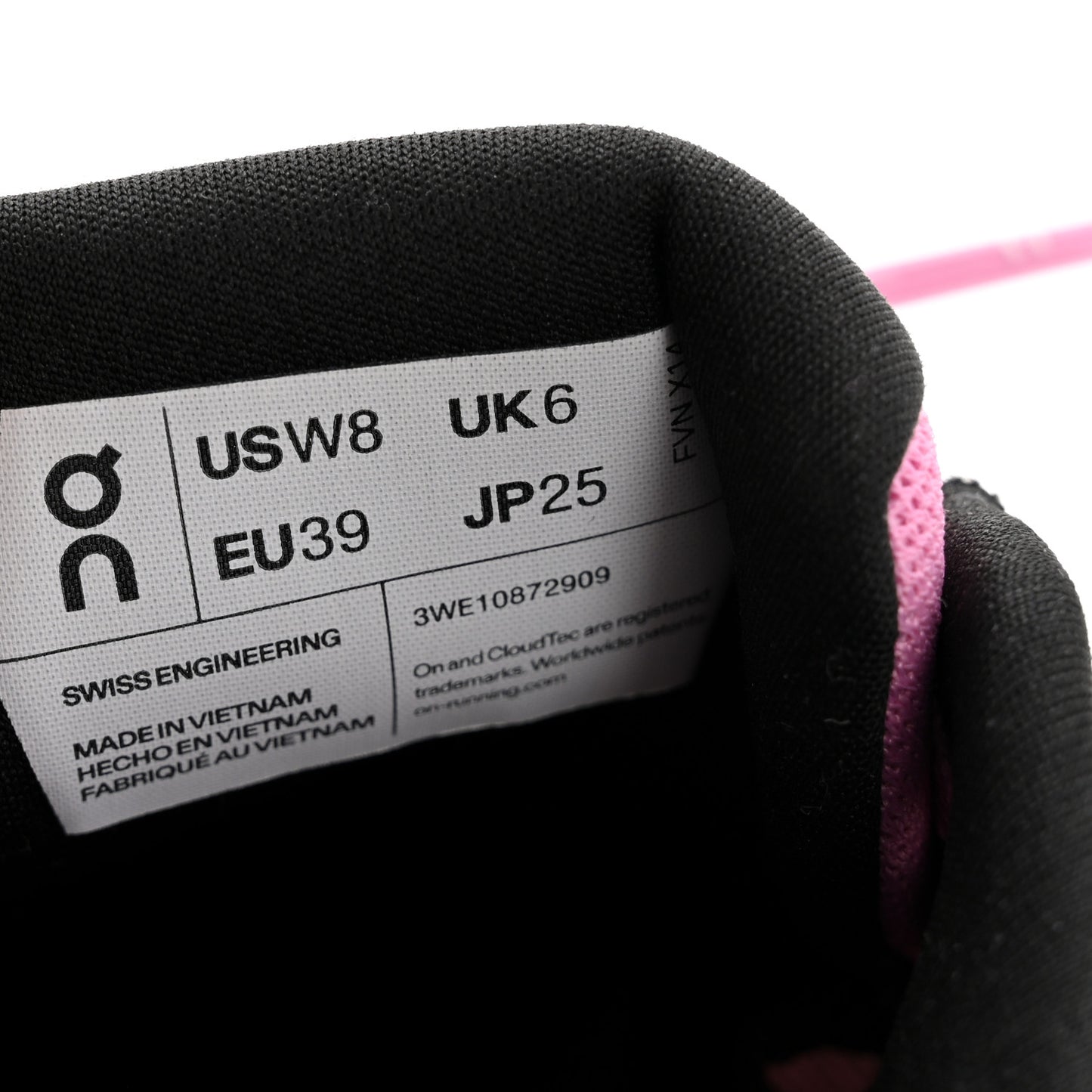 X ON Recycled Polyester Womens Cloudtilt 2.0 Sneakers 39 Pink White