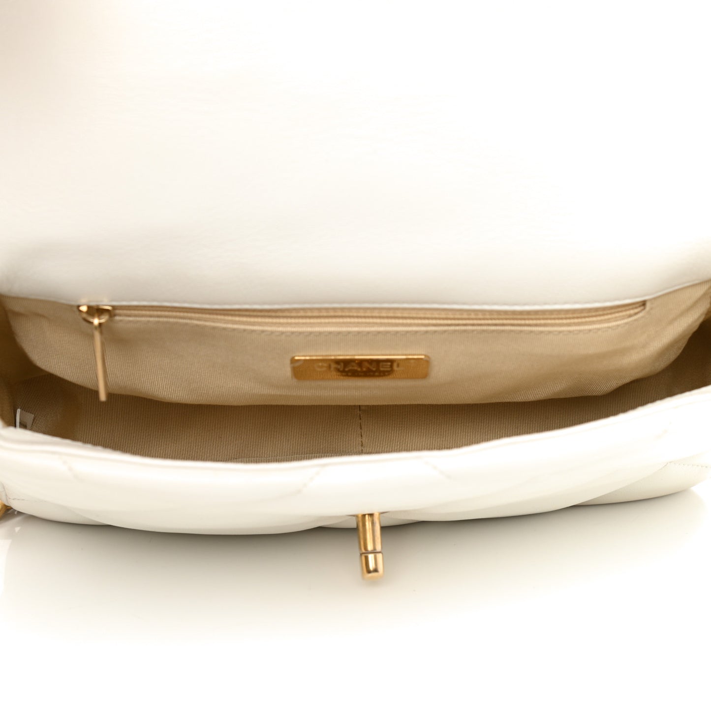 Goatskin Quilted Medium Chanel 19 Flap White