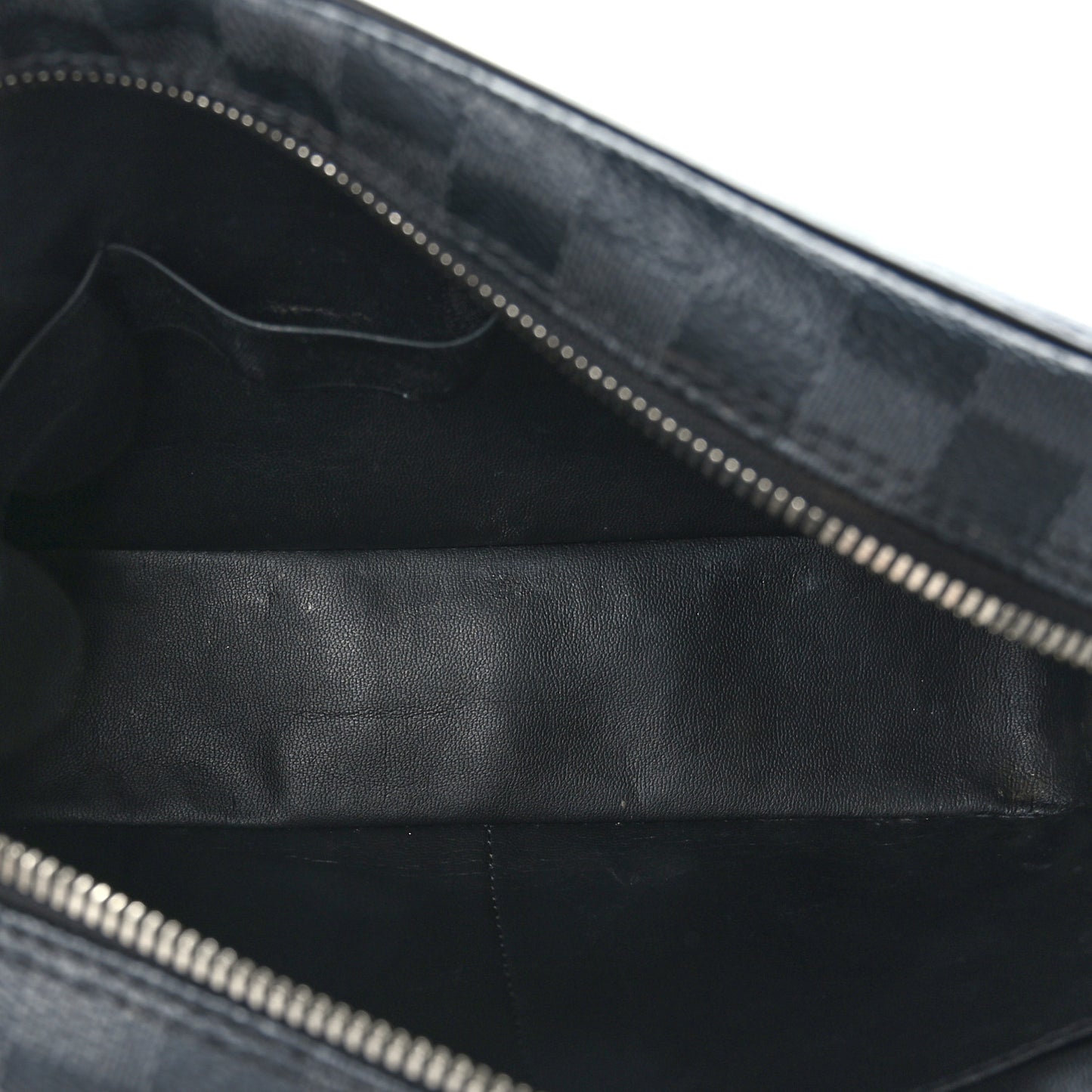 Damier Graphite Toilet Pouch GM