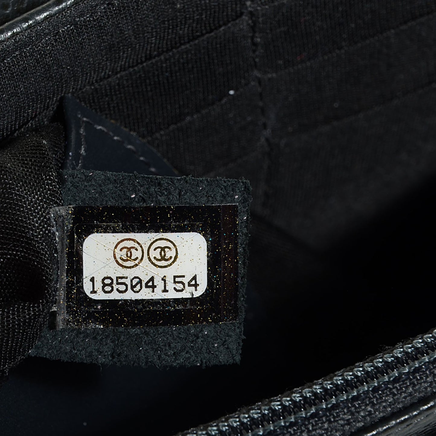 Caviar Half Moon Wallet On Chain WOC Black