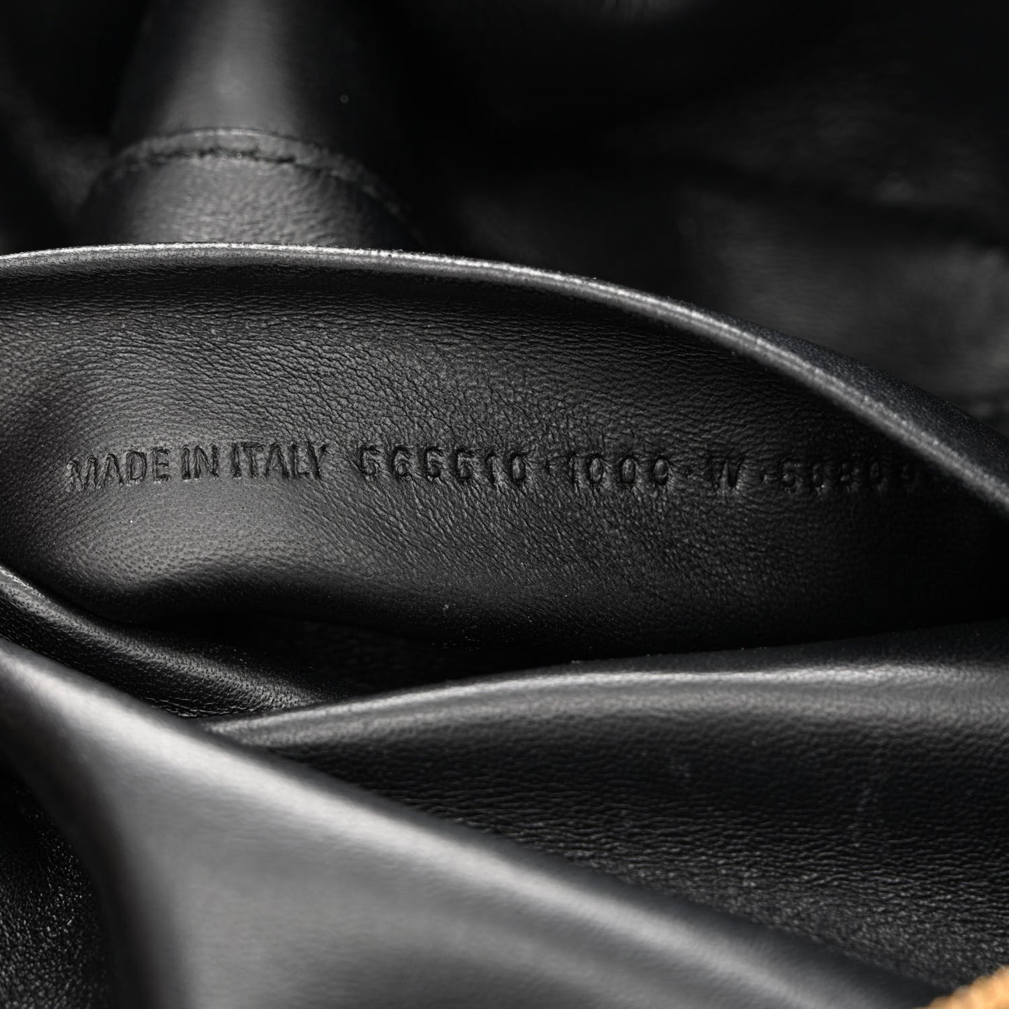 Crushed Velvet Logo Embossed XXS Souvenir Belt Bag Black