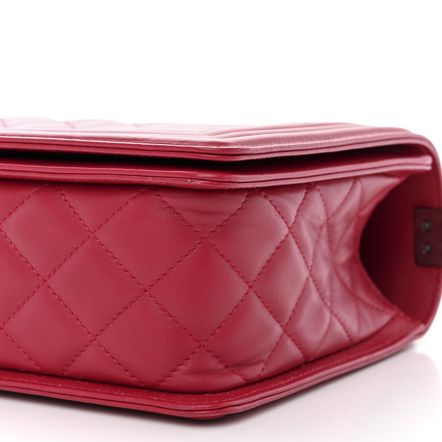 Lambskin Chevron Quilted New Medium Boy Flap Dark Pink