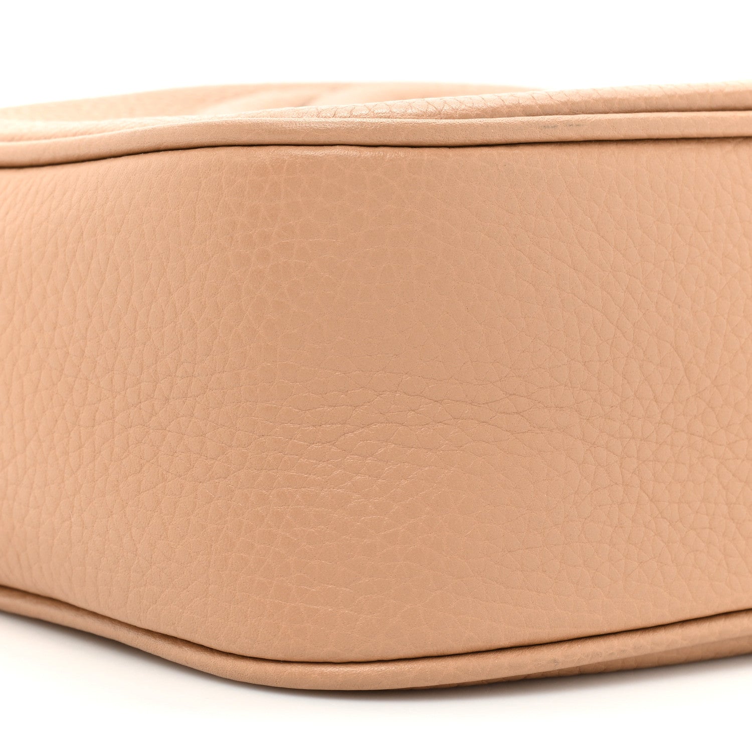 Gucci Pebbled Calfskin Small Soho Disco Bag Camelia 9 of 10