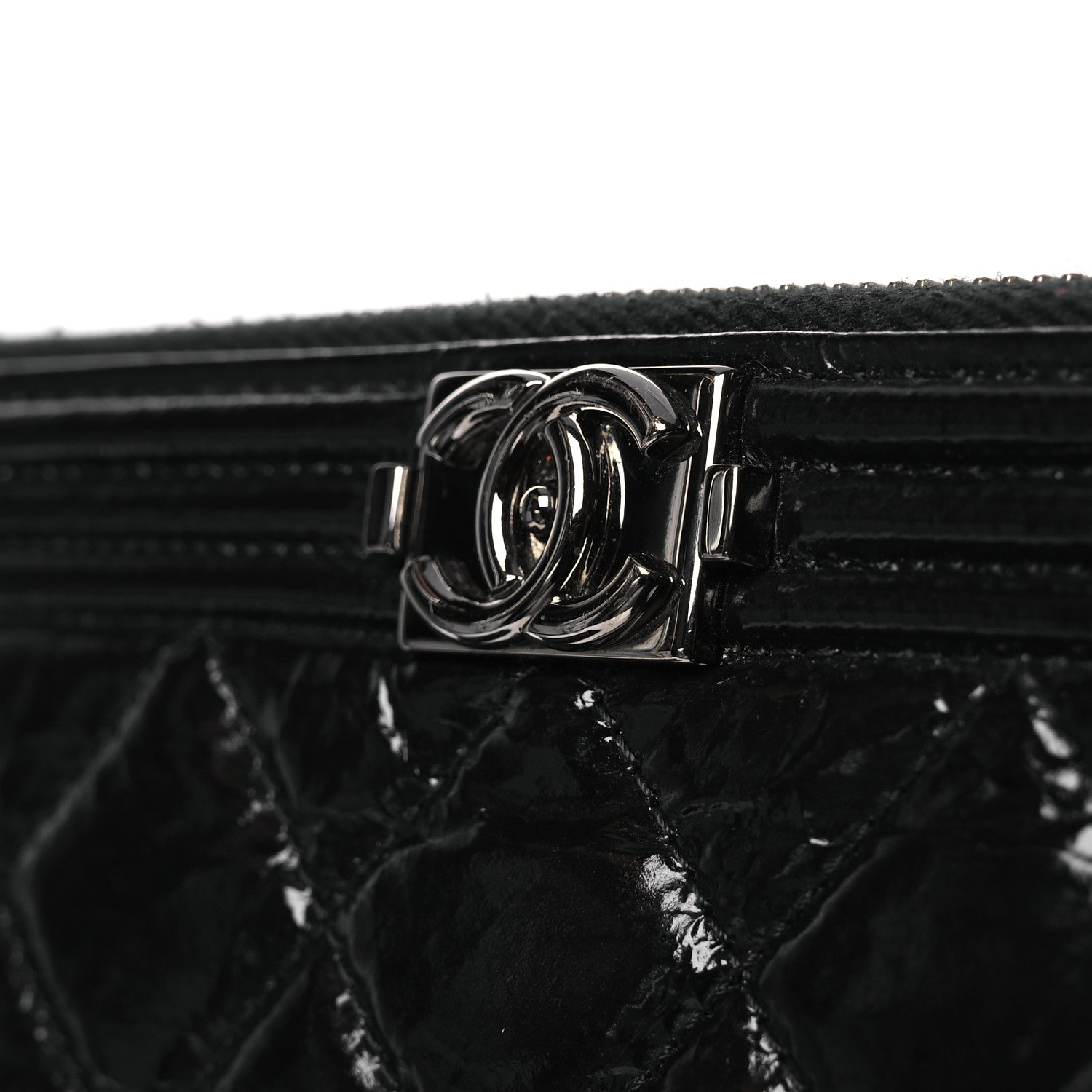 Chanel Patent Calfskin Quilted Medium Boy Cosmetic Case Black 13 of 15