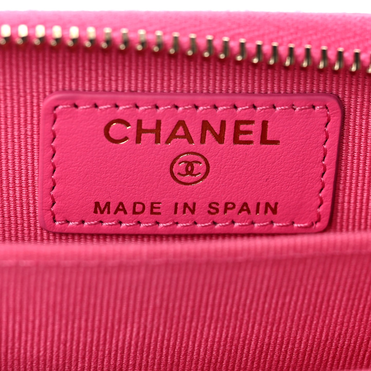 Caviar Quilted Zip Coin Purse Pink