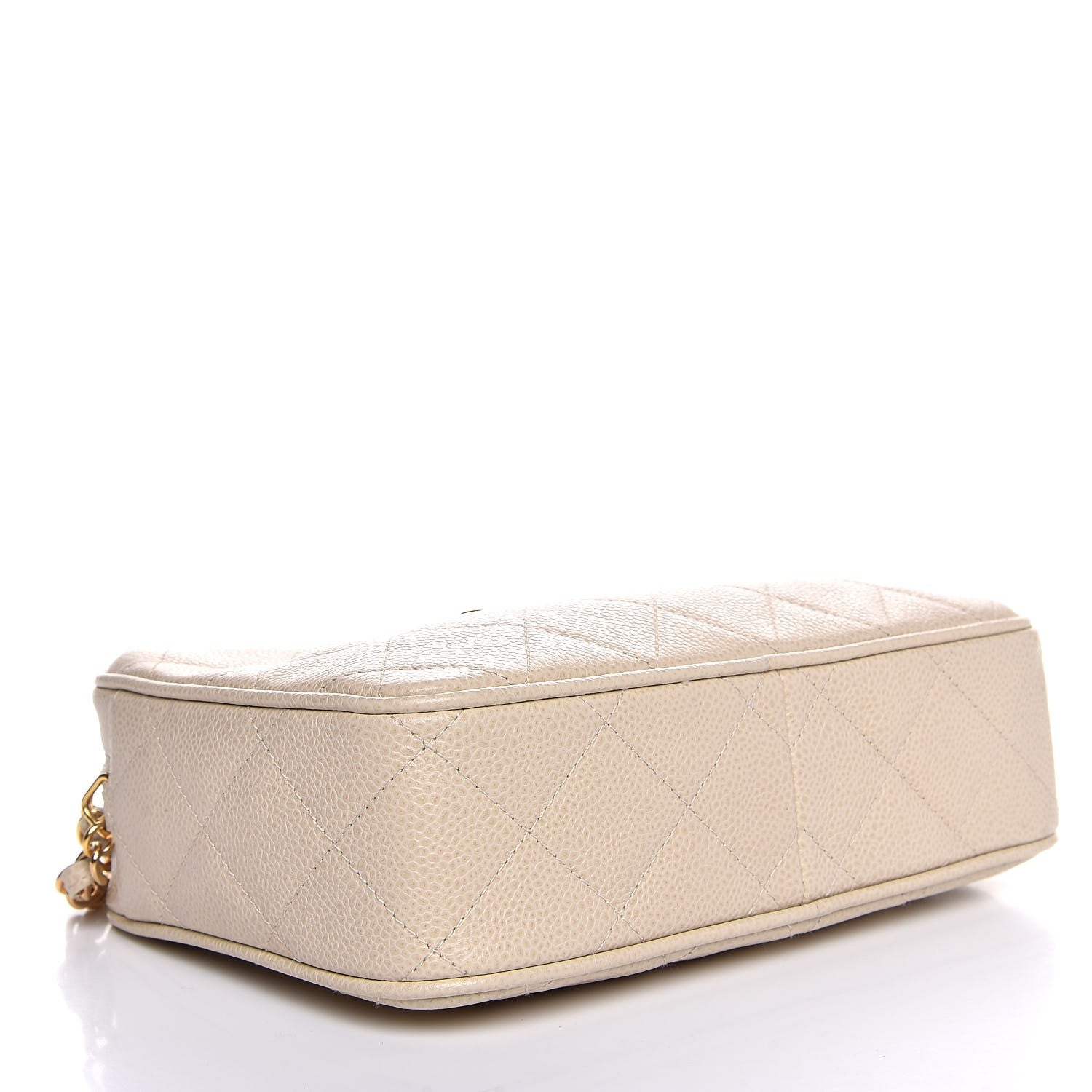 Chanel Caviar Quilted Camera Case Beige Clair 4 of 9