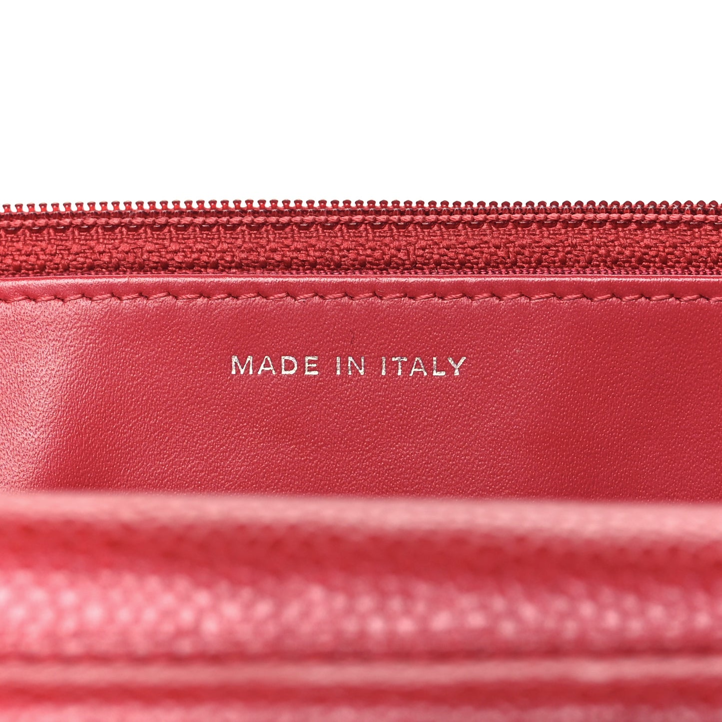 Caviar Quilted Wallet on Chain WOC Dark Red