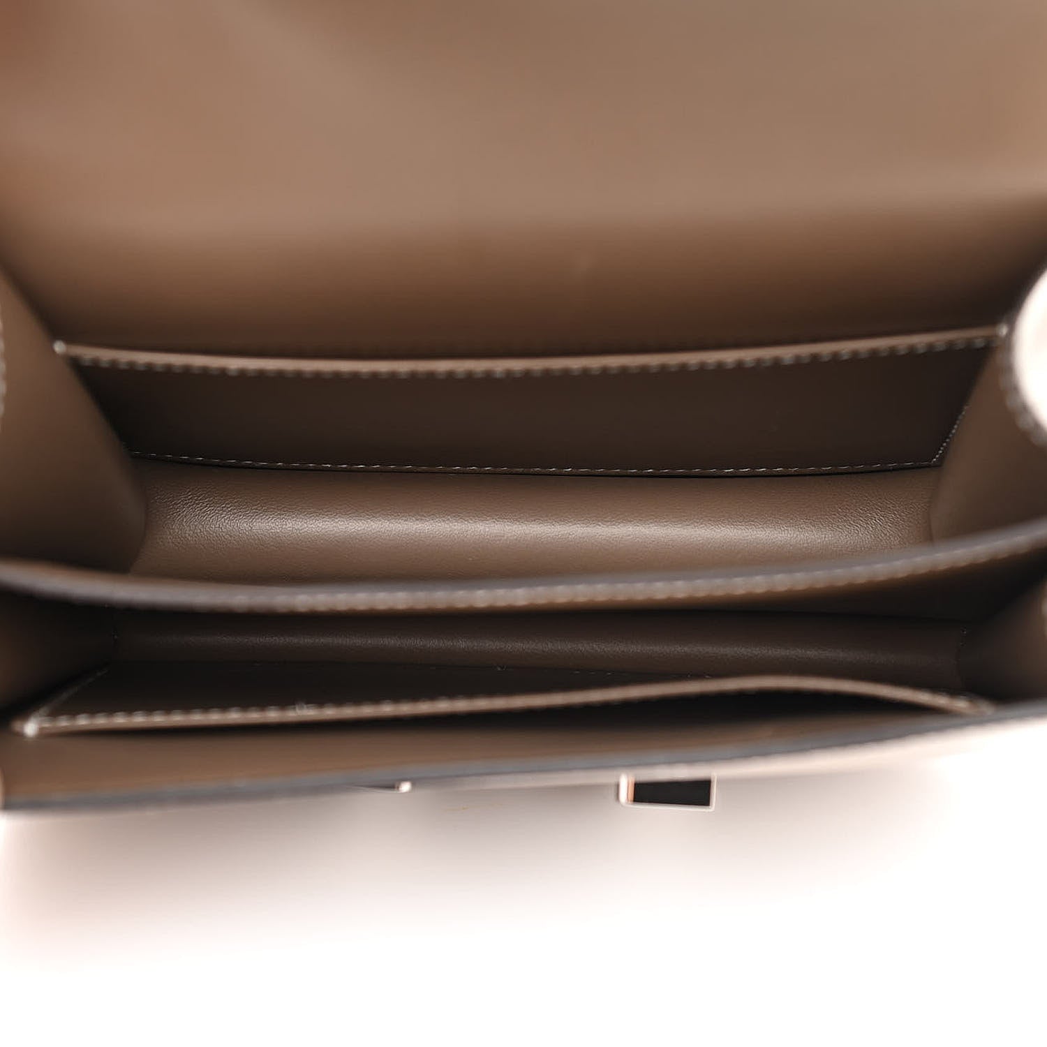 Hermes Tadelakt Constance 18 Etoupe 5 of 11