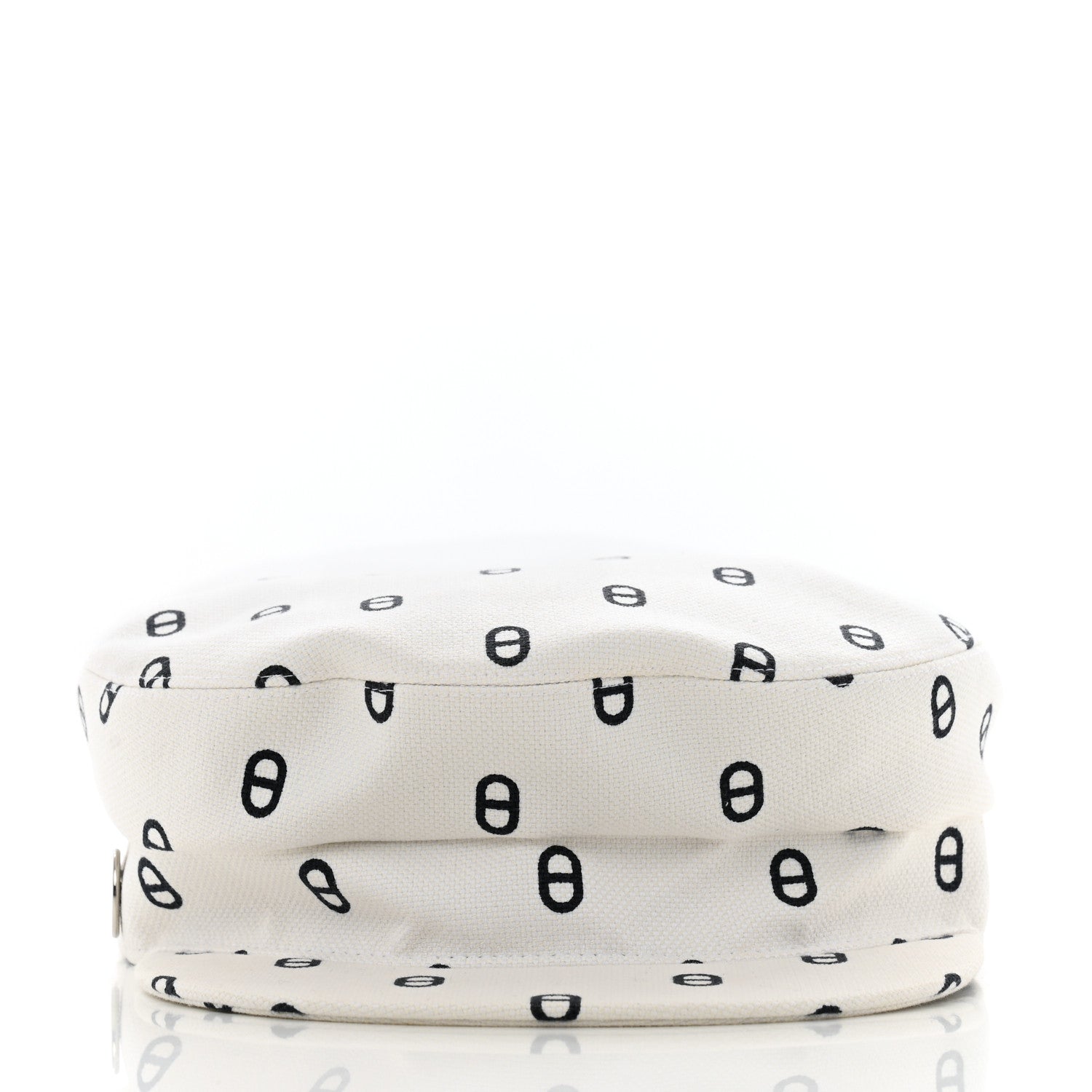 Hermes Canvas Womens Vauban Chaine d'Ancre Cap 59 Blanc Casse 3 of 11