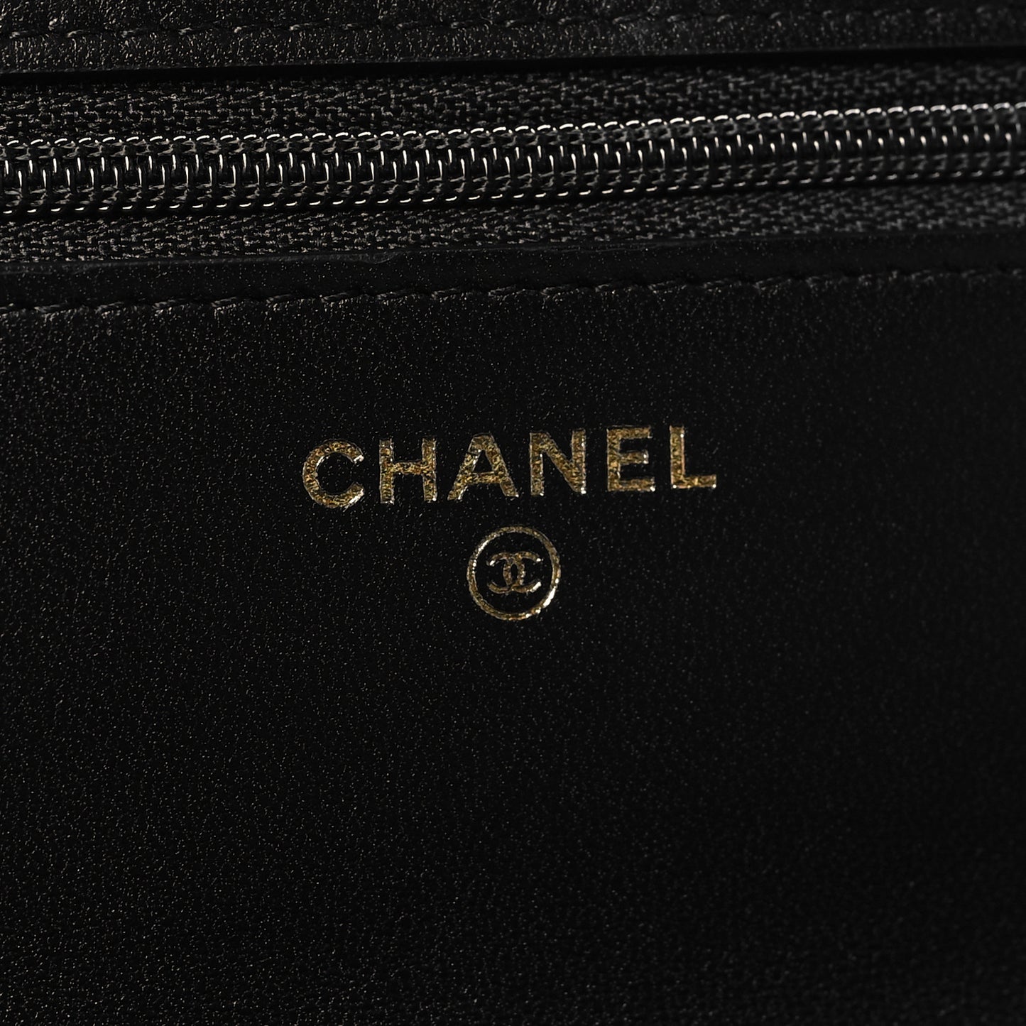 Lambskin Quilted CC Pearl Crush Wallet on Chain WOC Black