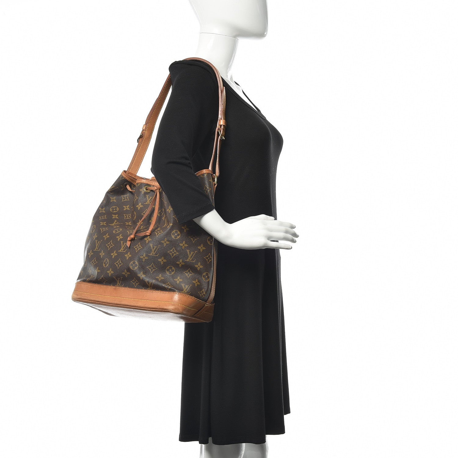 Louis Vuitton Monogram Noe 2 of 17
