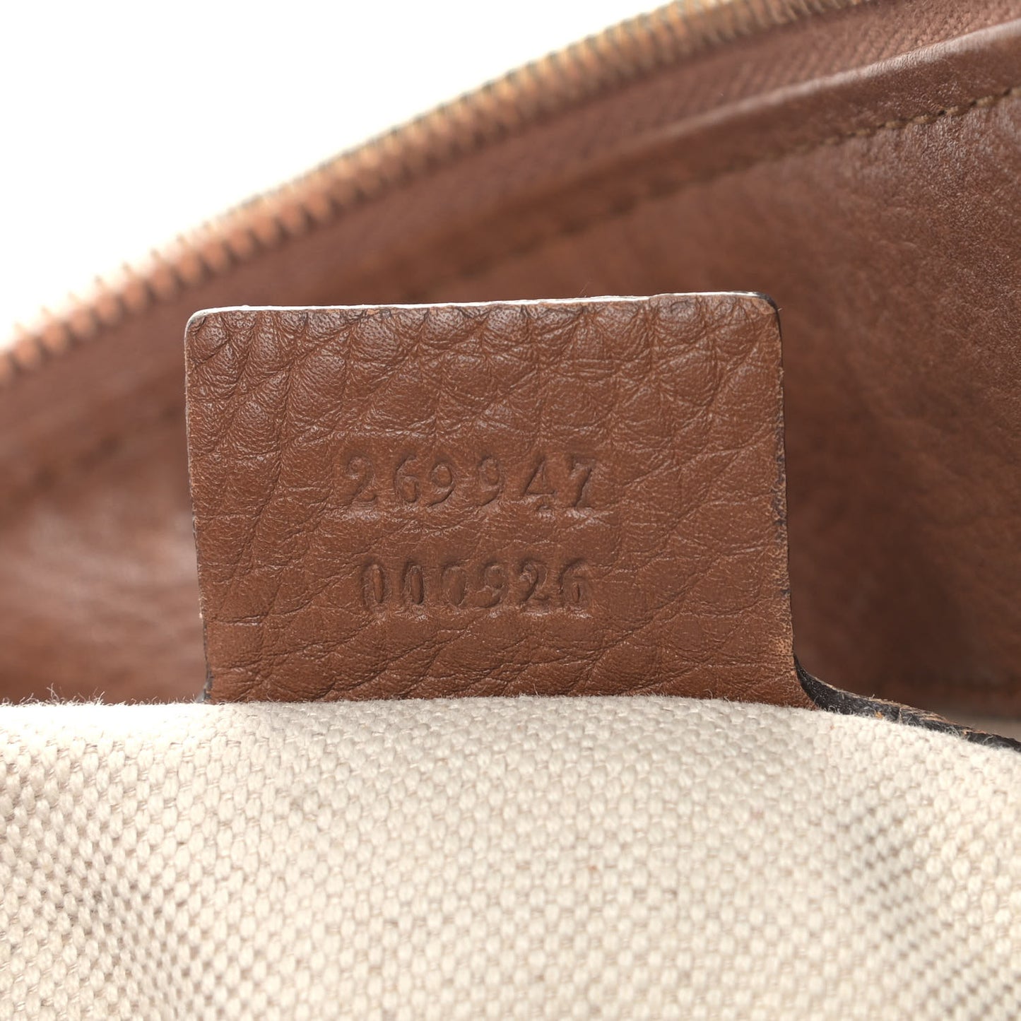 Pebbled Calfskin Large Bella Hobo Cuir