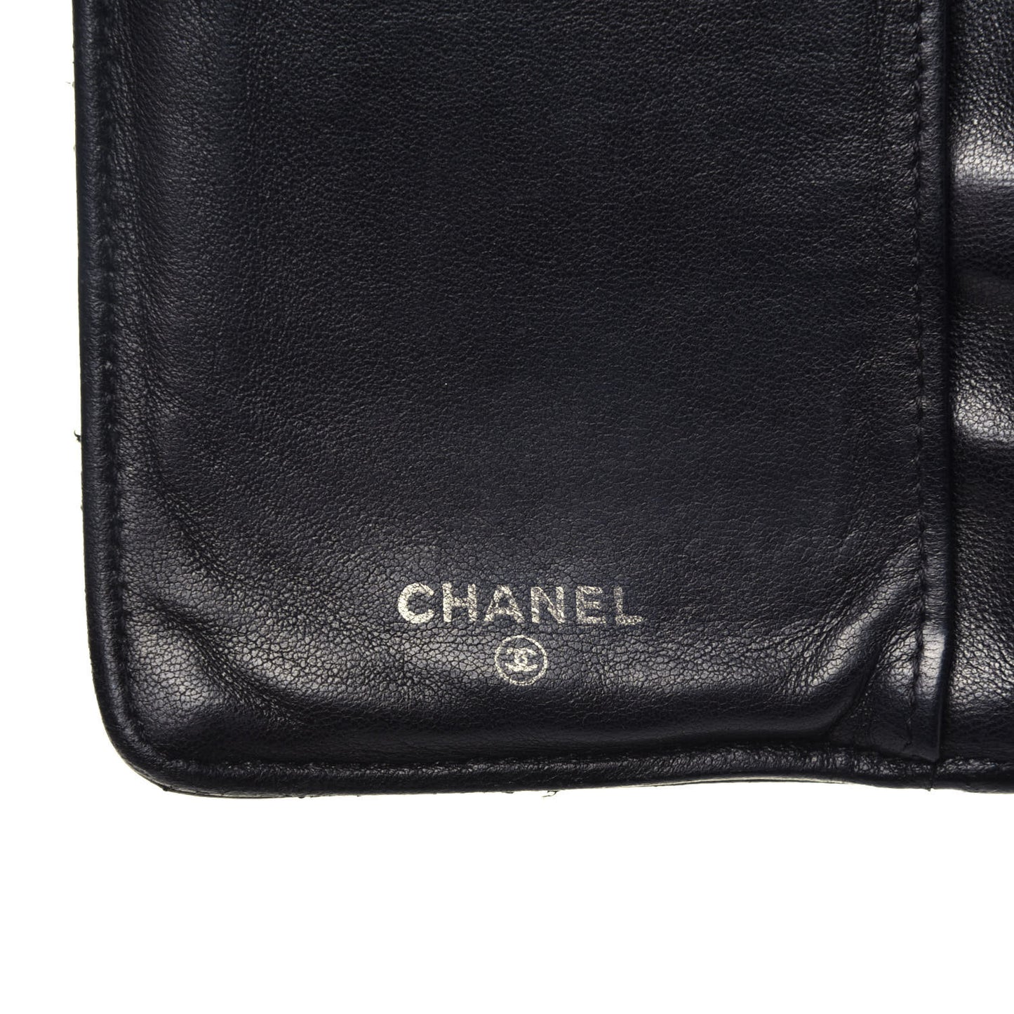 Lambskin Quilted Yen Wallet Black
