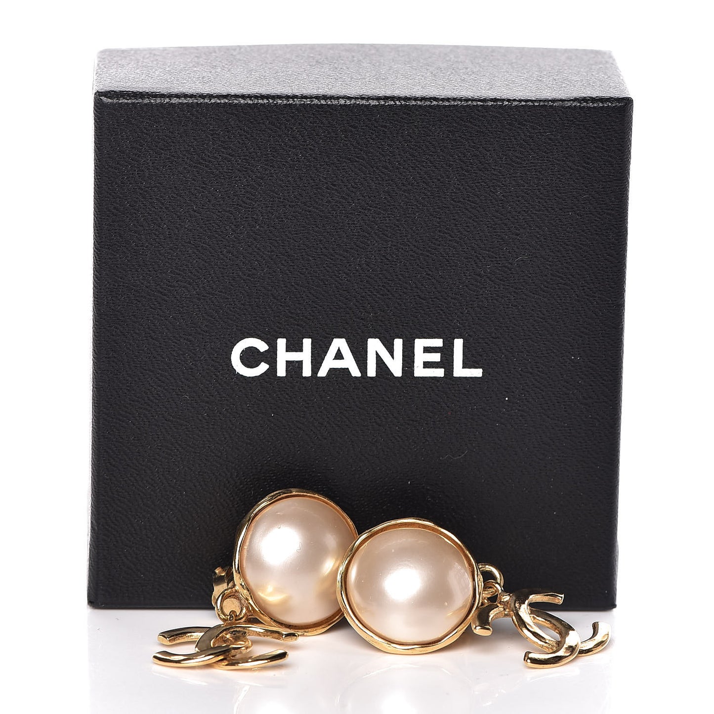 Pearl CC Dangle Clip On Earrings Gold