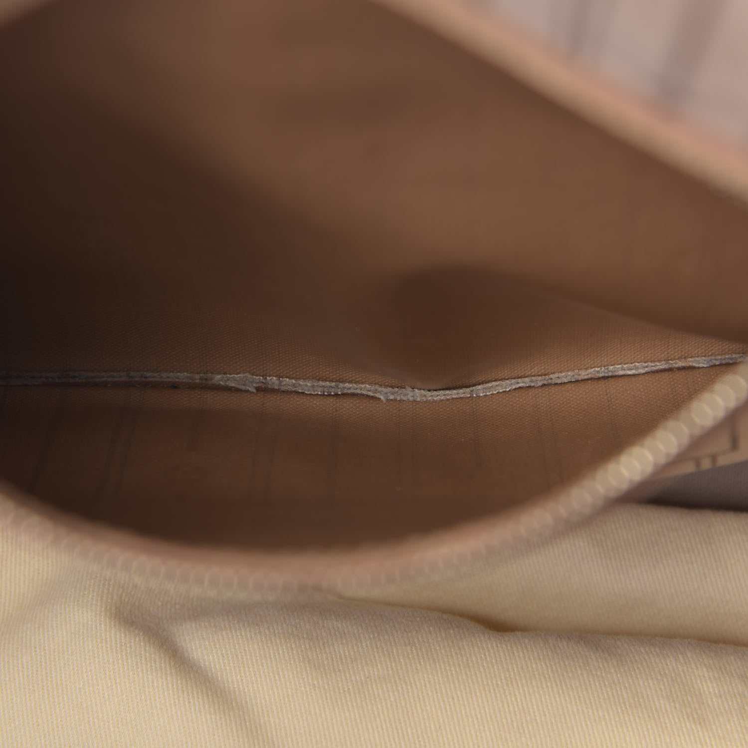 Louis Vuitton Monogram Neverfull MM 5 of 15