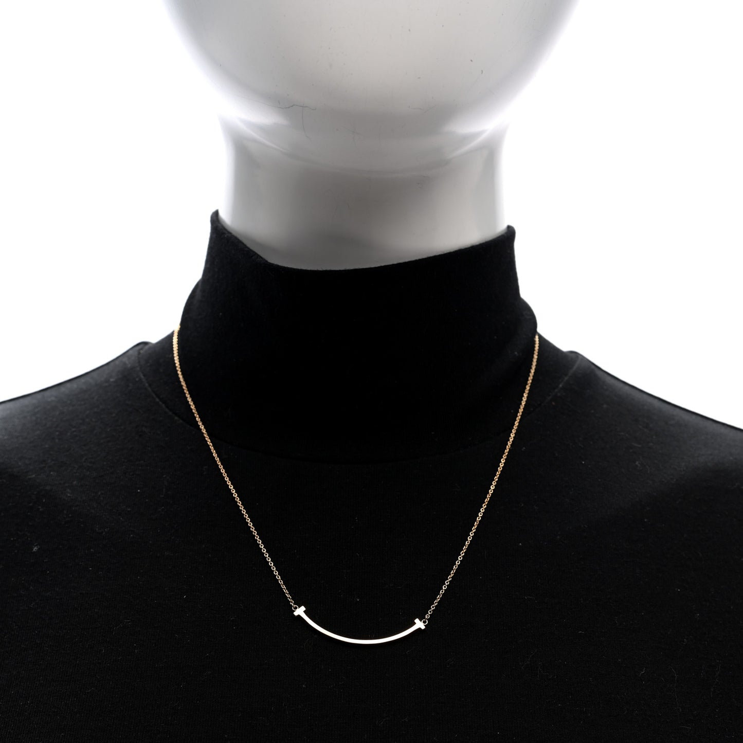 18K Rose Gold Small T Smile Pendant Necklace