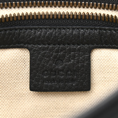 Gucci Grained Calfskin Logo Messenger Bag Black 6 of 13