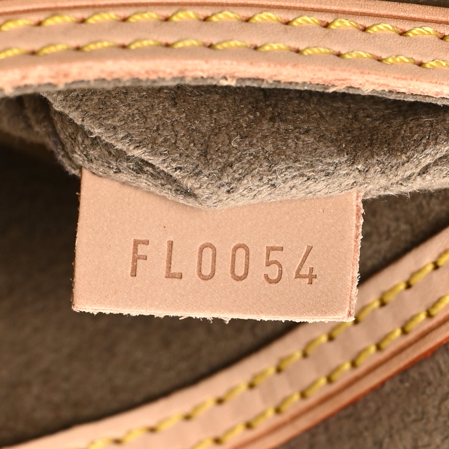 Monogram Multicolor Alma Black