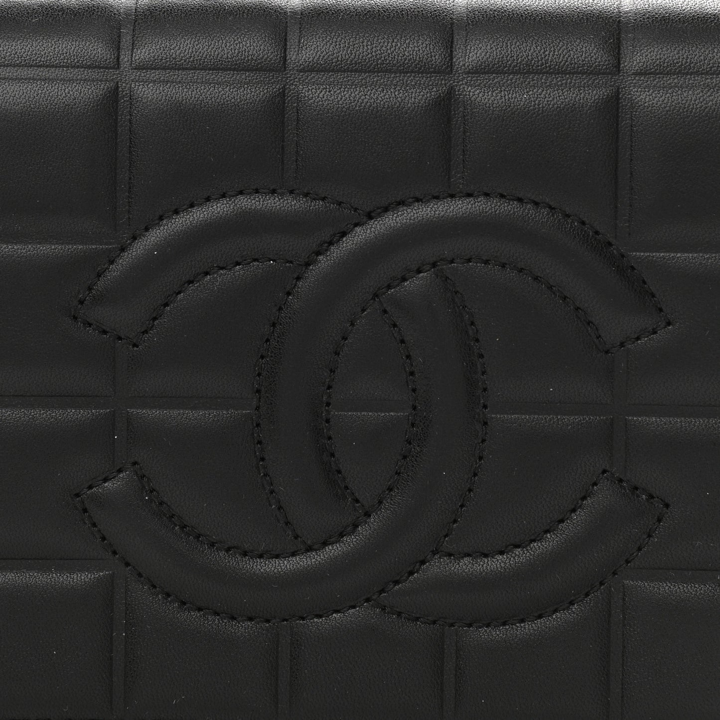 Lambskin Quilted CC Chocolate Bar Flap Black