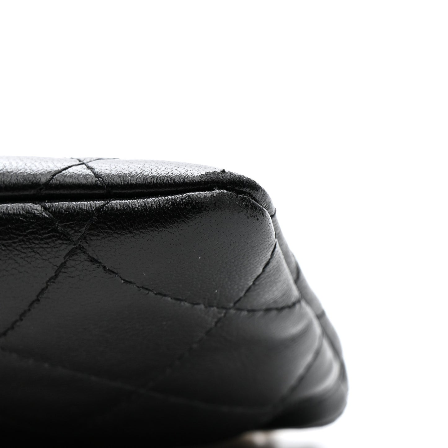 Mesh Shiny Lambskin Clutch With Chain Black