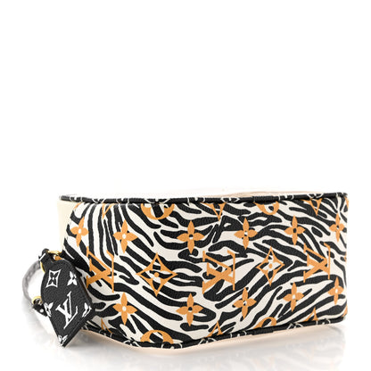 Louis Vuitton Monogram Giant Jungle Beach Pouch Ivory 4 of 9