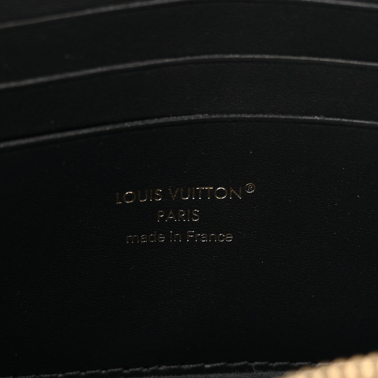 Reverse Monogram Dauphine Chain Wallet