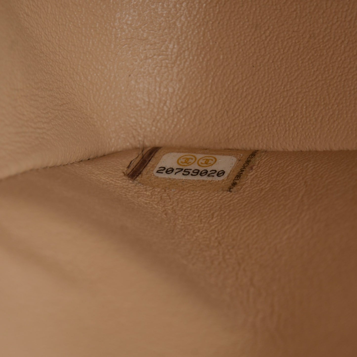 Caviar Quilted Medium Double Flap Beige Clair