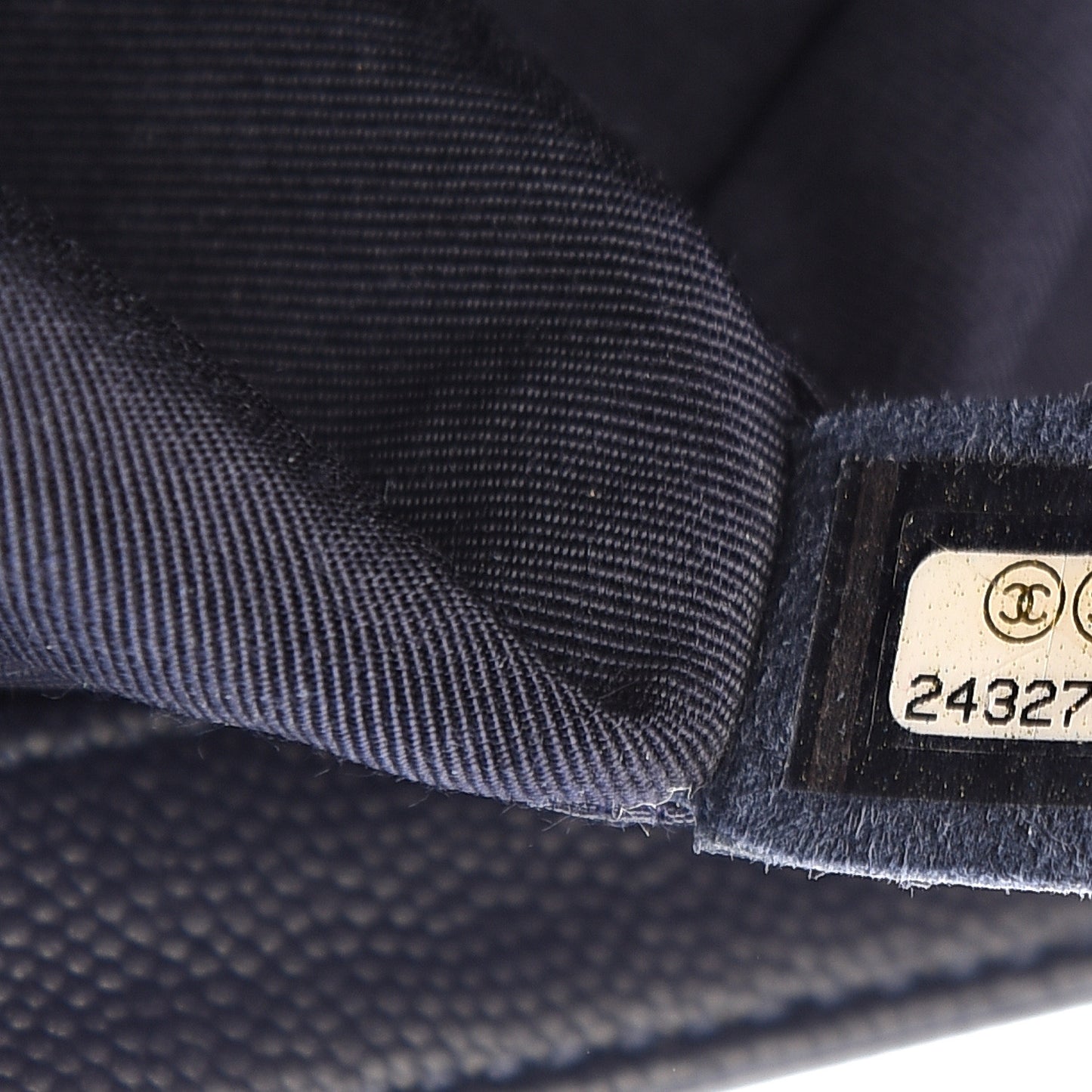 Caviar Quilted Medium Boy Flap Dark Blue
