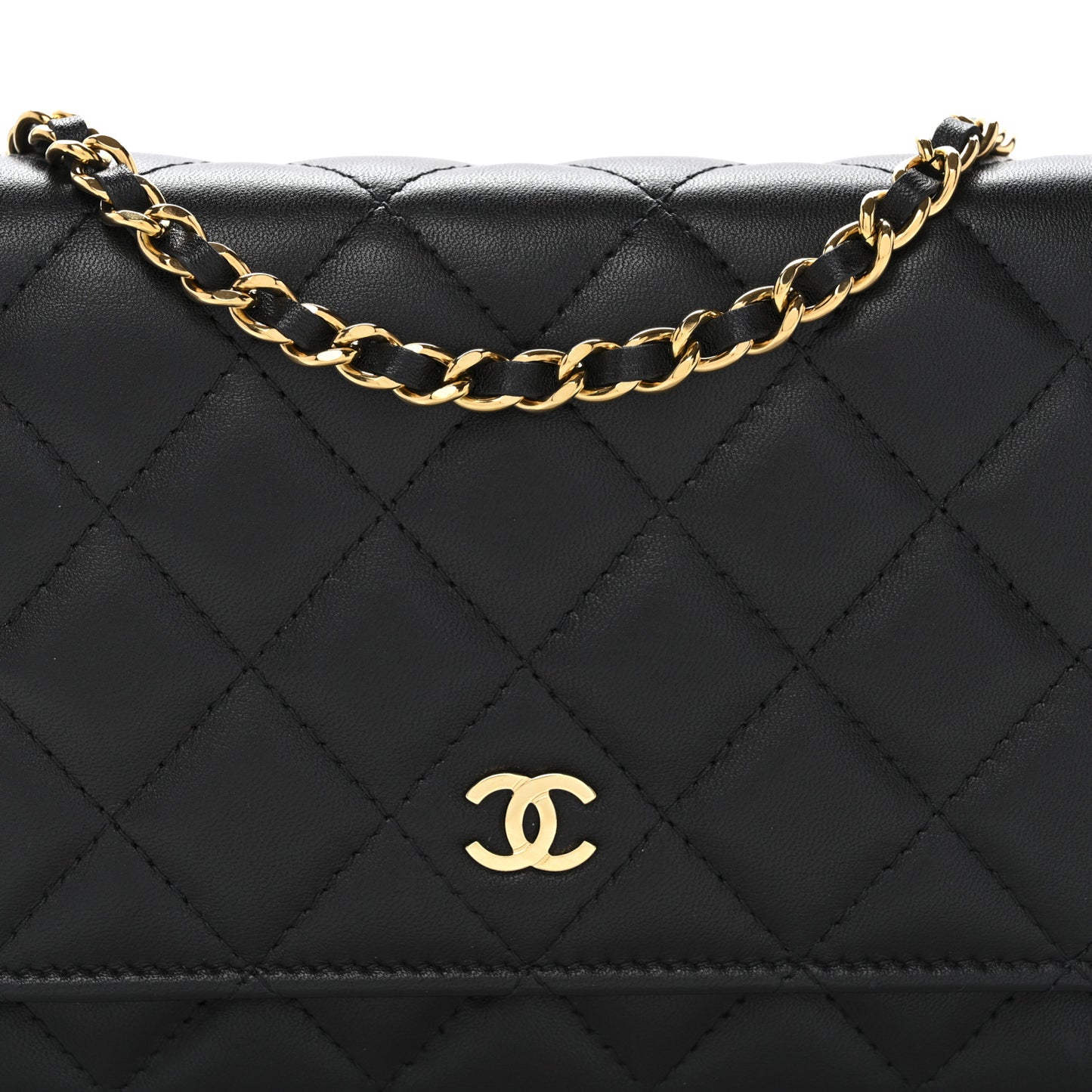 Lambskin Quilted Wallet On Chain WOC Black
