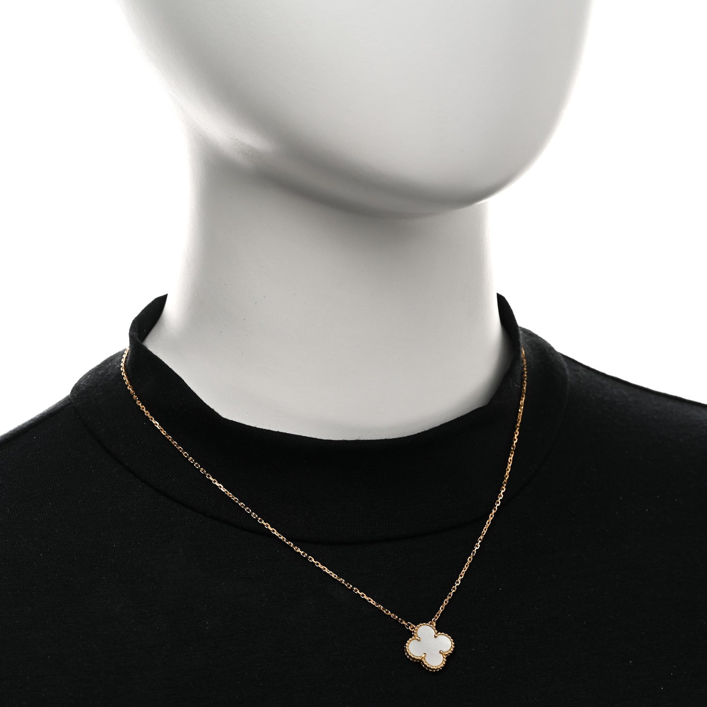 18K Yellow Gold Mother of Pearl Vintage Alhambra Pendant Necklace