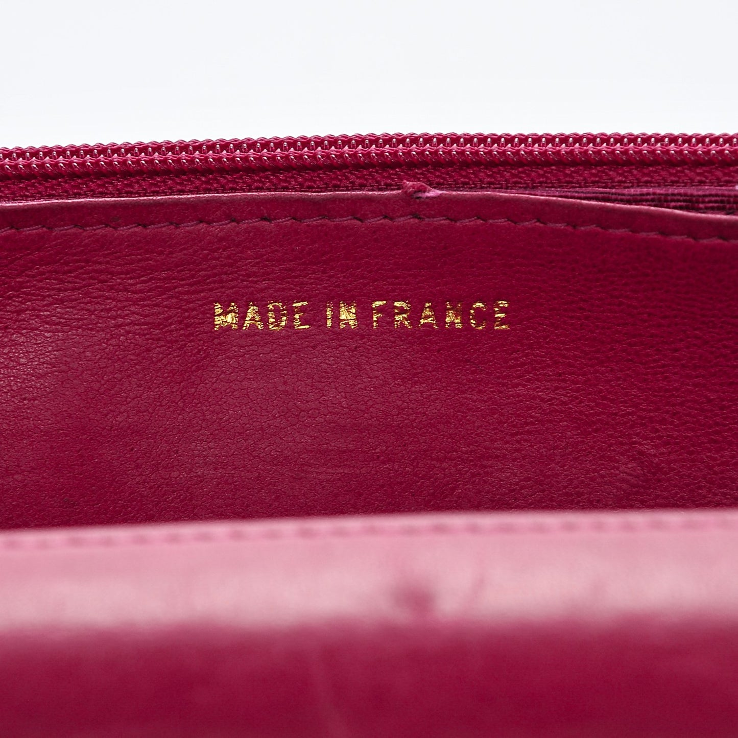 Caviar Timeless CC Wallet On Chain WOC Dark Fuchsia