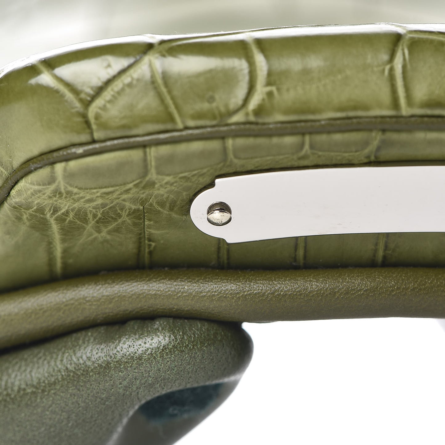 Crocodile Niloticus Ultra Soft Mini Steinkraus Saddle Vert Pelouse