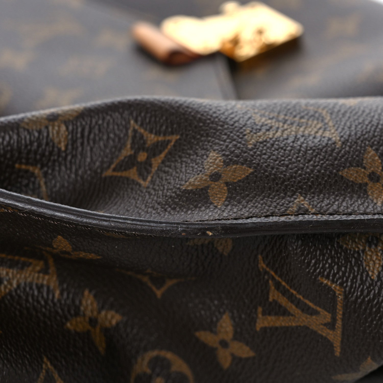 Louis Vuitton Monogram Metis 8 of 8