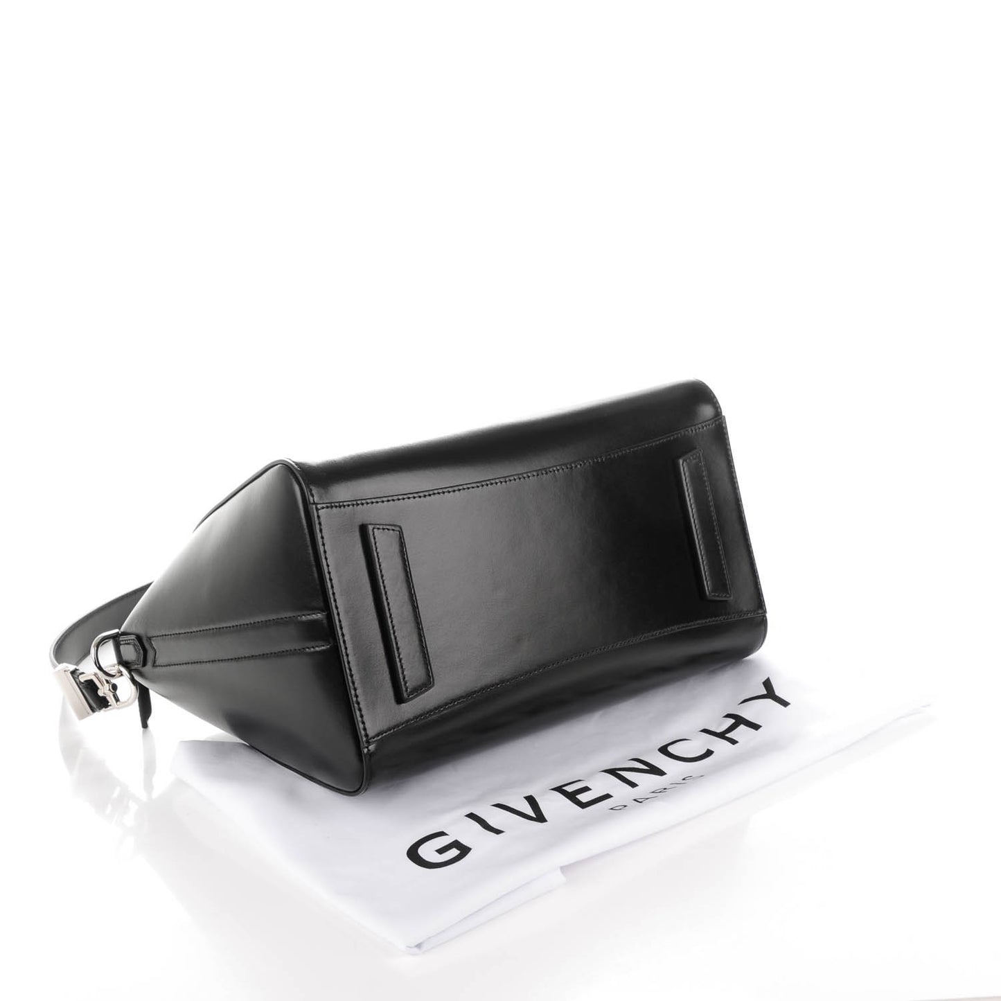 Shiny Lord Calfskin Medium Antigona Black
