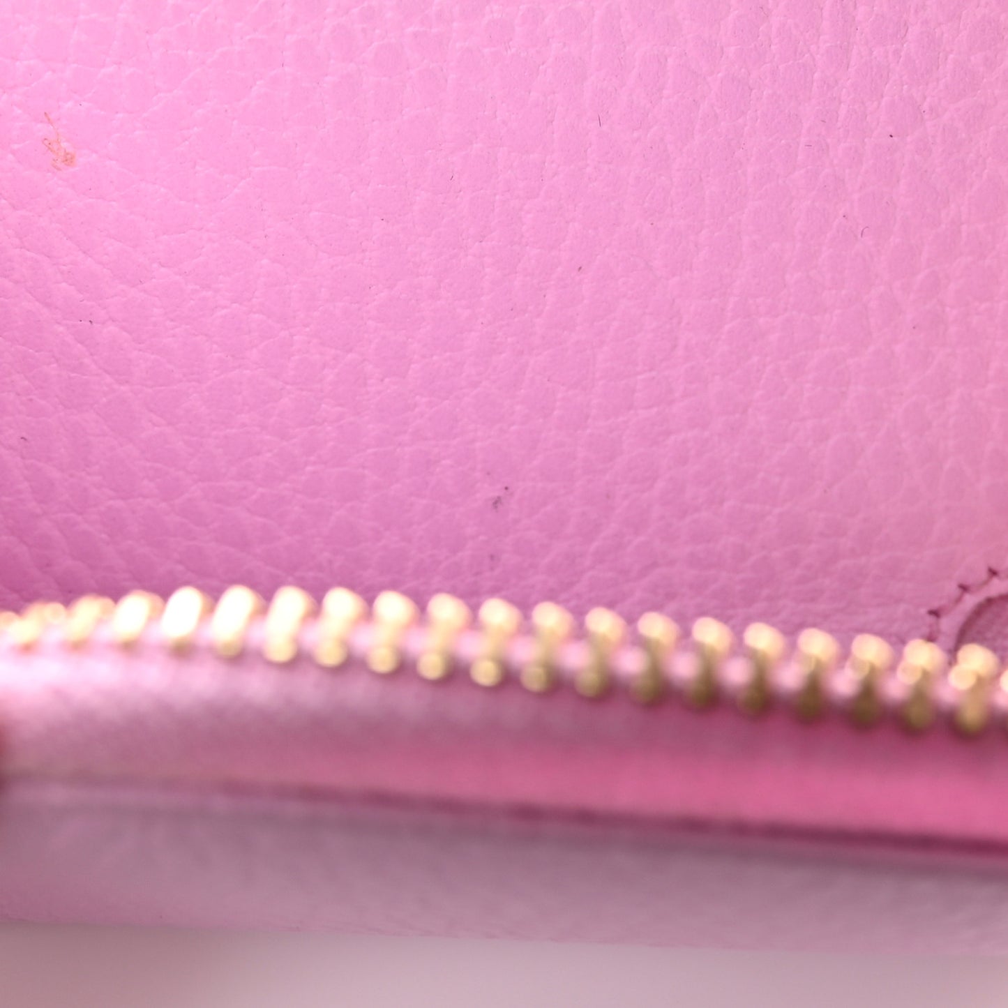 Dollar Calfskin Bosco Zip Around Key Case Malva