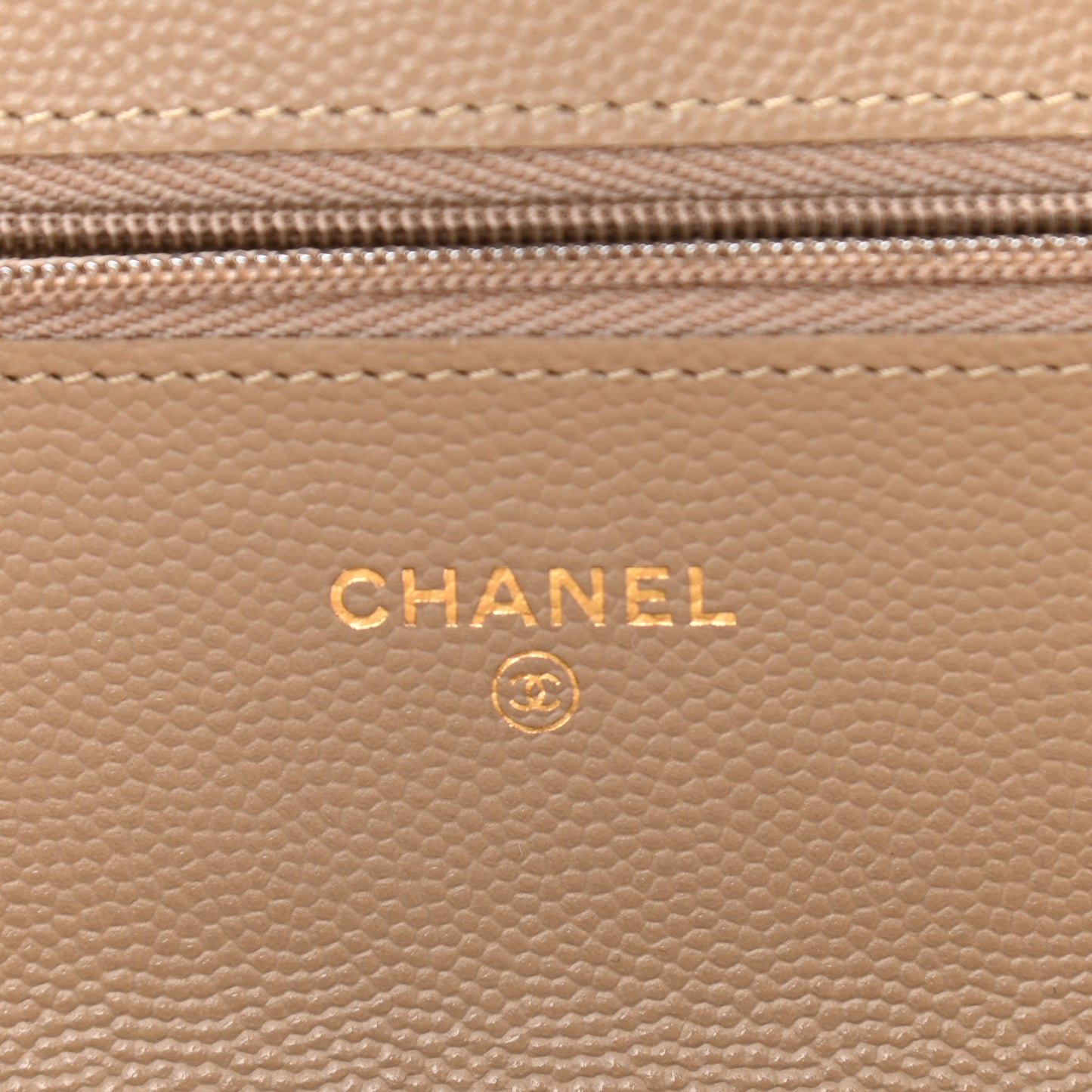 Caviar Quilted Wallet On Chain WOC Beige