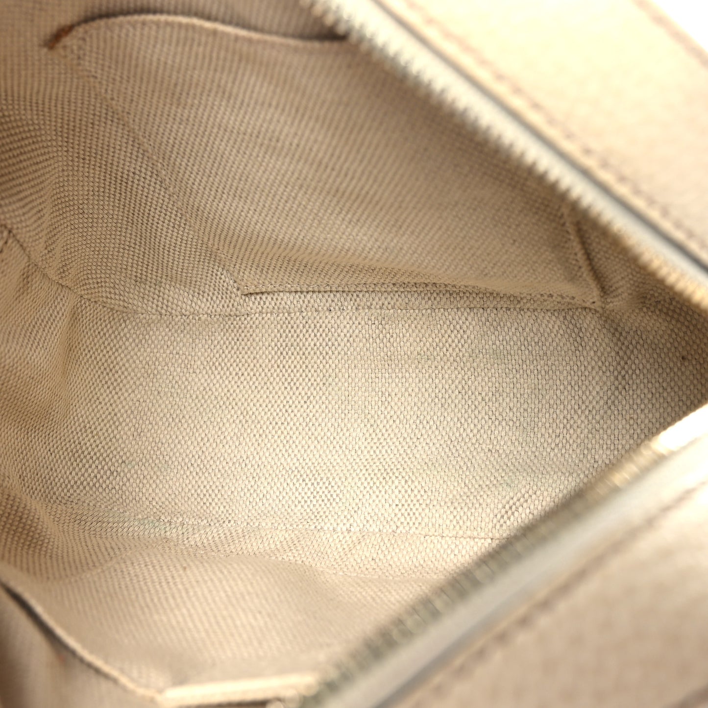 Dollar Calfskin Bi-Color Small Soho Disco Bag Mystic White Black