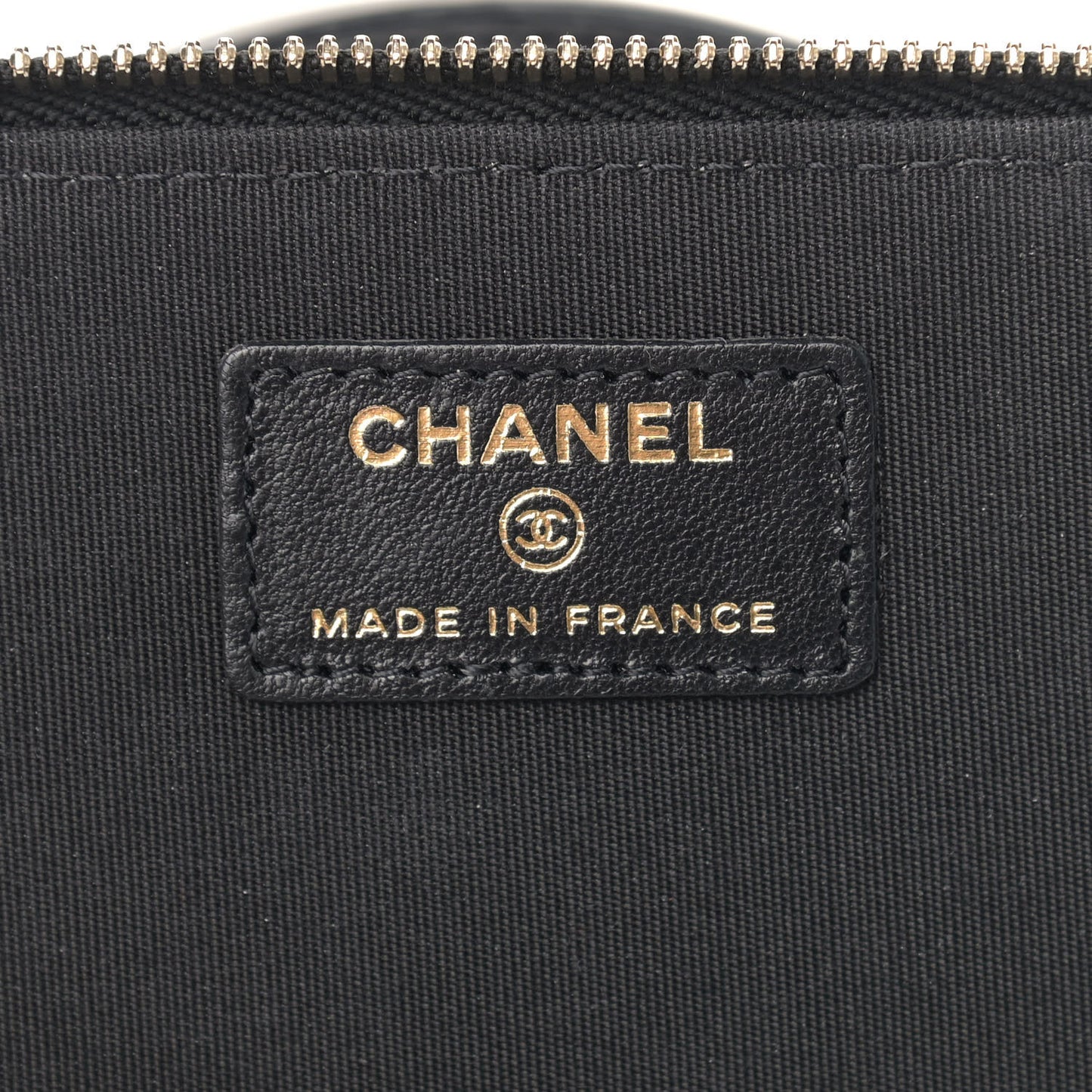 Lambskin Quilted Small Top Handle Vanity Case With Chain Black