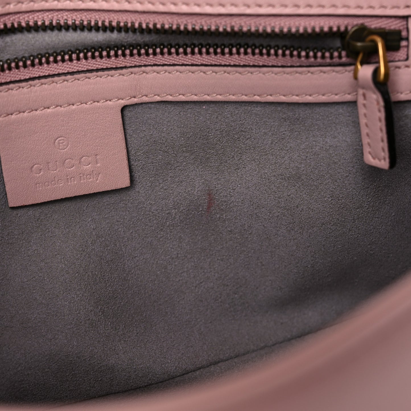 Calfskin Matelasse Small GG Marmont Shoulder Bag Perfect Pink